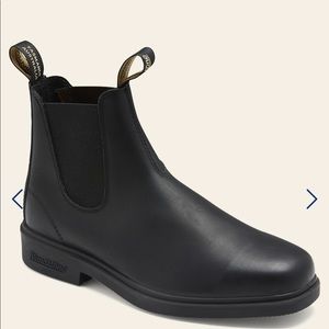 Blundstone WOMEN'S DRESS CHELSEA BOOTS - BLACK size 9.5 US